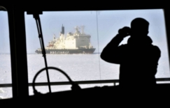 Только российские суда смогут перевозить уголь и углеводороды по Севморпути