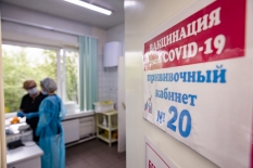 В Мурманской области определен перечень сфер деятельности, требующих вакцинации работников от COVID-19