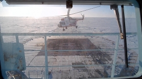 Росатомфлот оказал помощь в эвакуации моряка.  Экипаж атомного ледокола «Урал» принял участие в спасательной операции