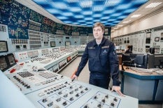 Сегодня профессиональный праздник отмечают работники отечественной атомной отрасли. 46 сотрудников Кольской АЭС награждены ко Дню работника атомной промышленности